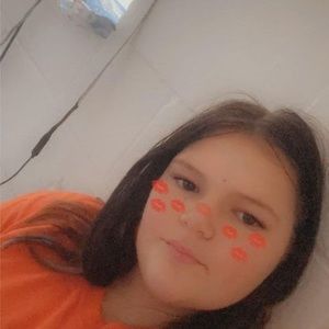 Meet your Posher, Destiny